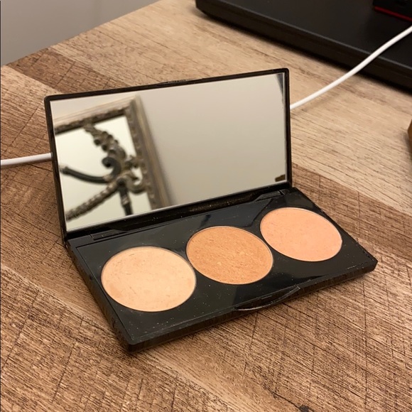 Smashbox Spotlight Highlight Palette- Gold - Picture 2 of 4